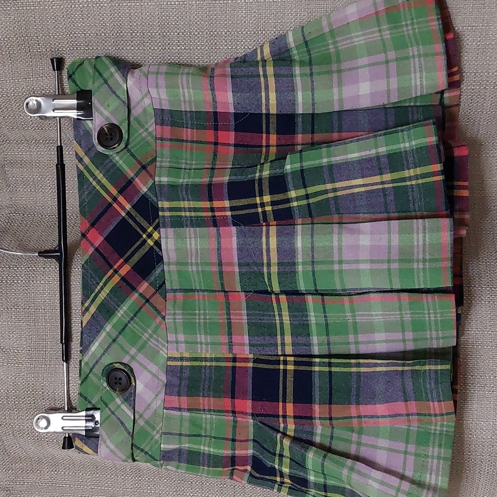 Girl plaid skorts Size 6/6X by Cherokee